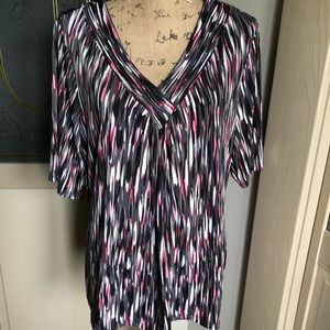 Liz Claiborne Woman Sz 2X Beautiful Top